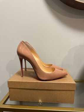 Christian Louboutin Pigalle Heels - 40.5